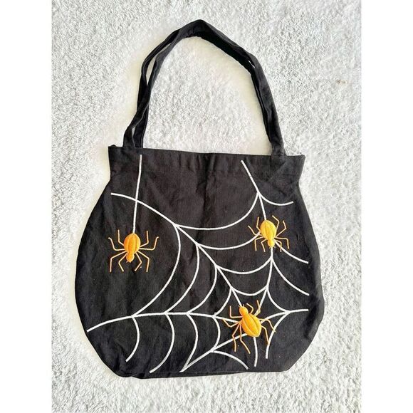 Halloween candy bag 100% cotton spider’s in a web - Picture 1 of 4
